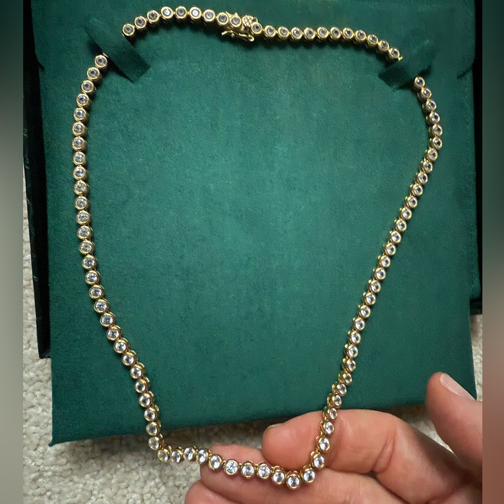 Dorsey James bezel Rivière necklace in white sapphire and gold